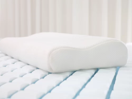 Teen-Ozone-Pillow-10